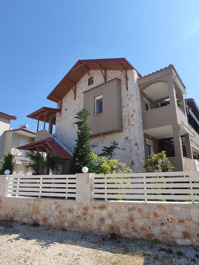 Royals Apartments 2 Nikiti  Exterior foto